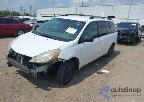 2009 Toyota Sienna Le z USA, uszkodzony, nr VIN 5TDZK23C79S232317